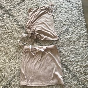 Adorable khaki 2 piece skirt set